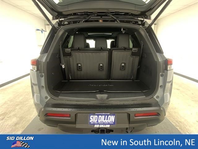 New 2026 Boulder Gray Pearl/Super Black Nissan Rock Creek image 7