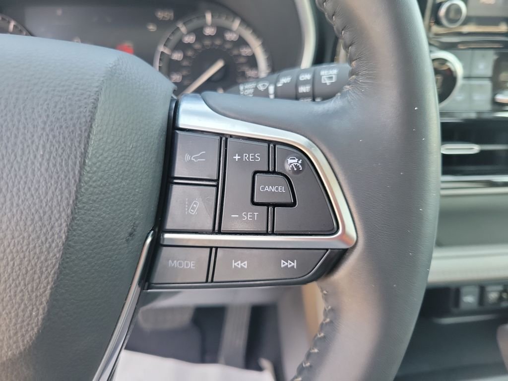 Certified Used 2021 Gray Toyota XLE image 21