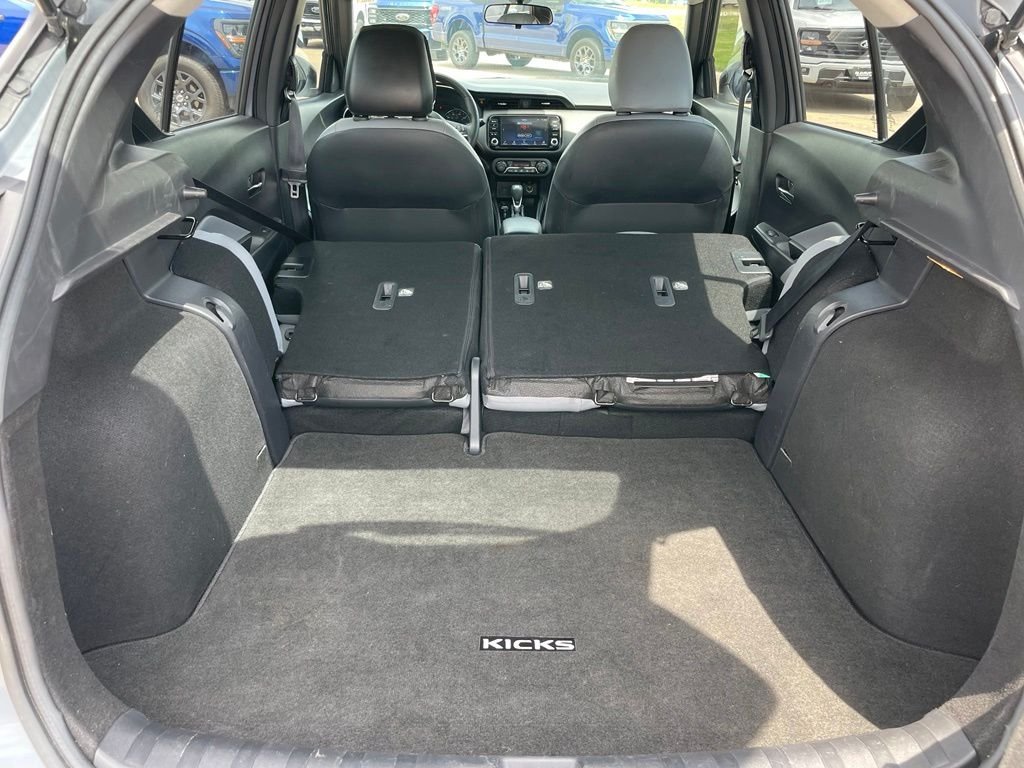 Used 2024 Gray Nissan SR image 27