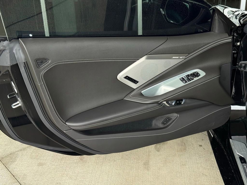 Used 2026 Black Chevrolet 2LT image 19