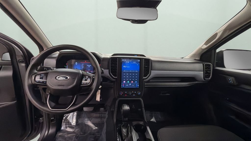 Used 2025 Gray Ford XL image 10