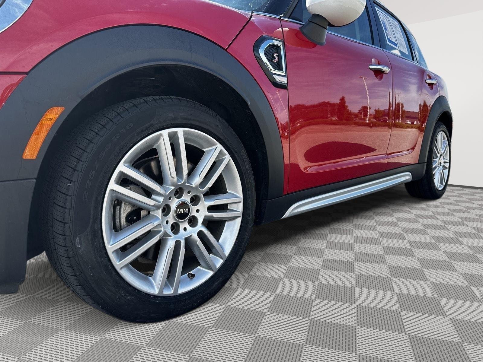Used 2023 Chili Red MINI Cooper S image 6