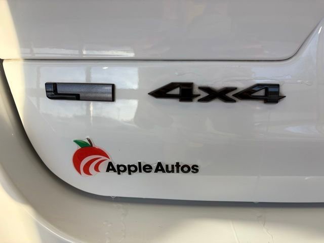 Used 2023 Bright White Clearcoat Jeep Altitude image 13