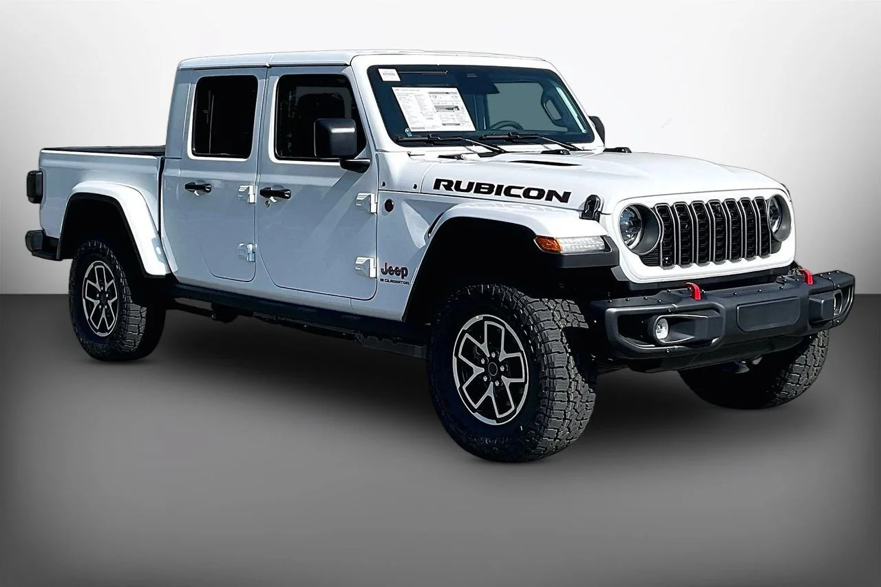 New 2026 Bright White Clearcoat Jeep Rubicon X image 1