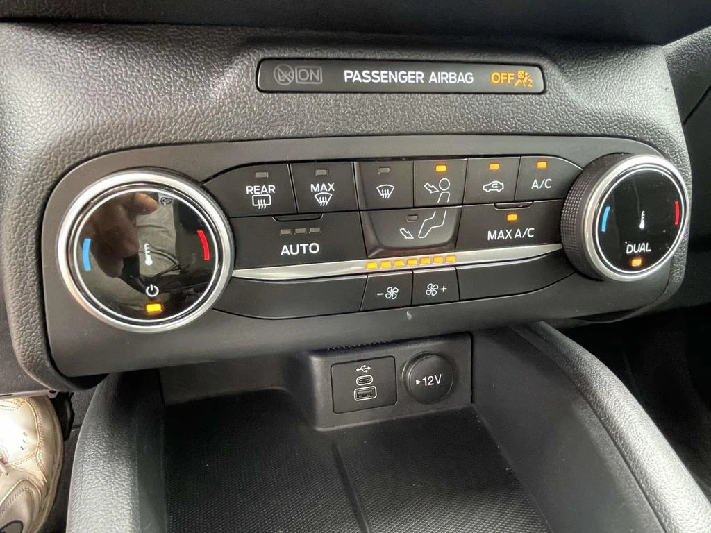 Used 2026 CARBONIZED GRAY METALLIC Ford Active image 17