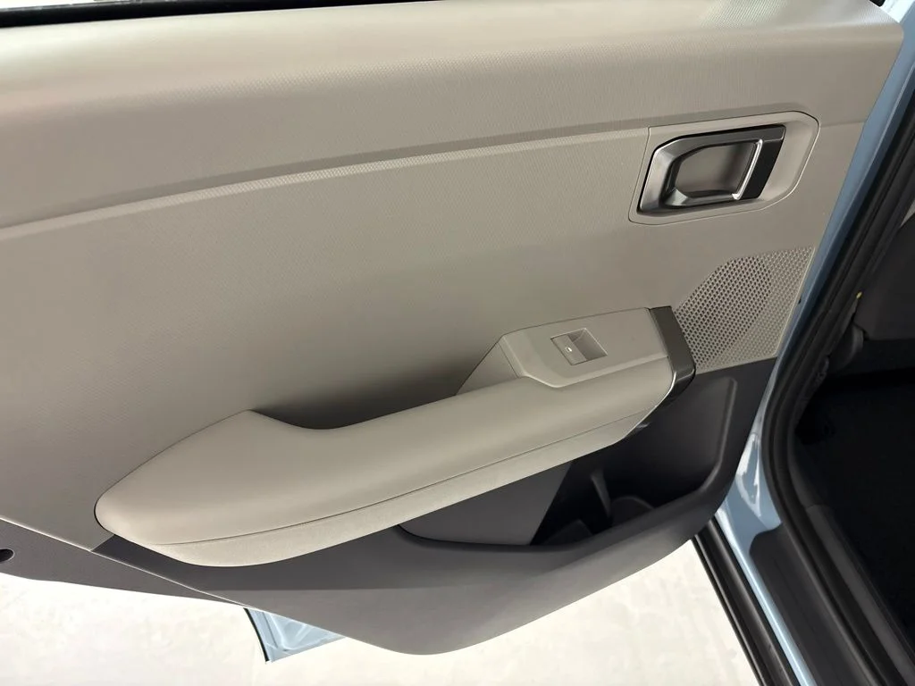 New 2027 Blue Kia S image 22