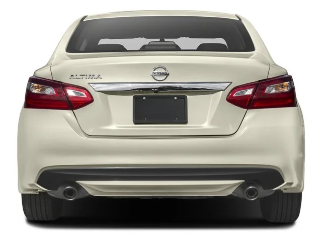 Used 2017 Pearl White Nissan 2.5 SV image 8