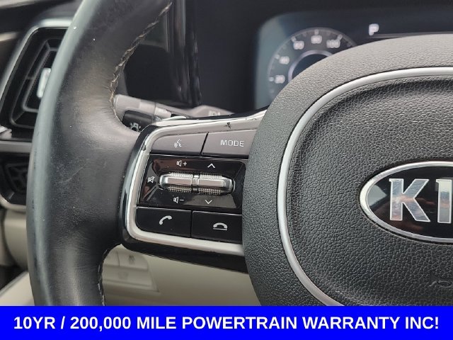Used 2021 White Kia SX-Prestige image 15