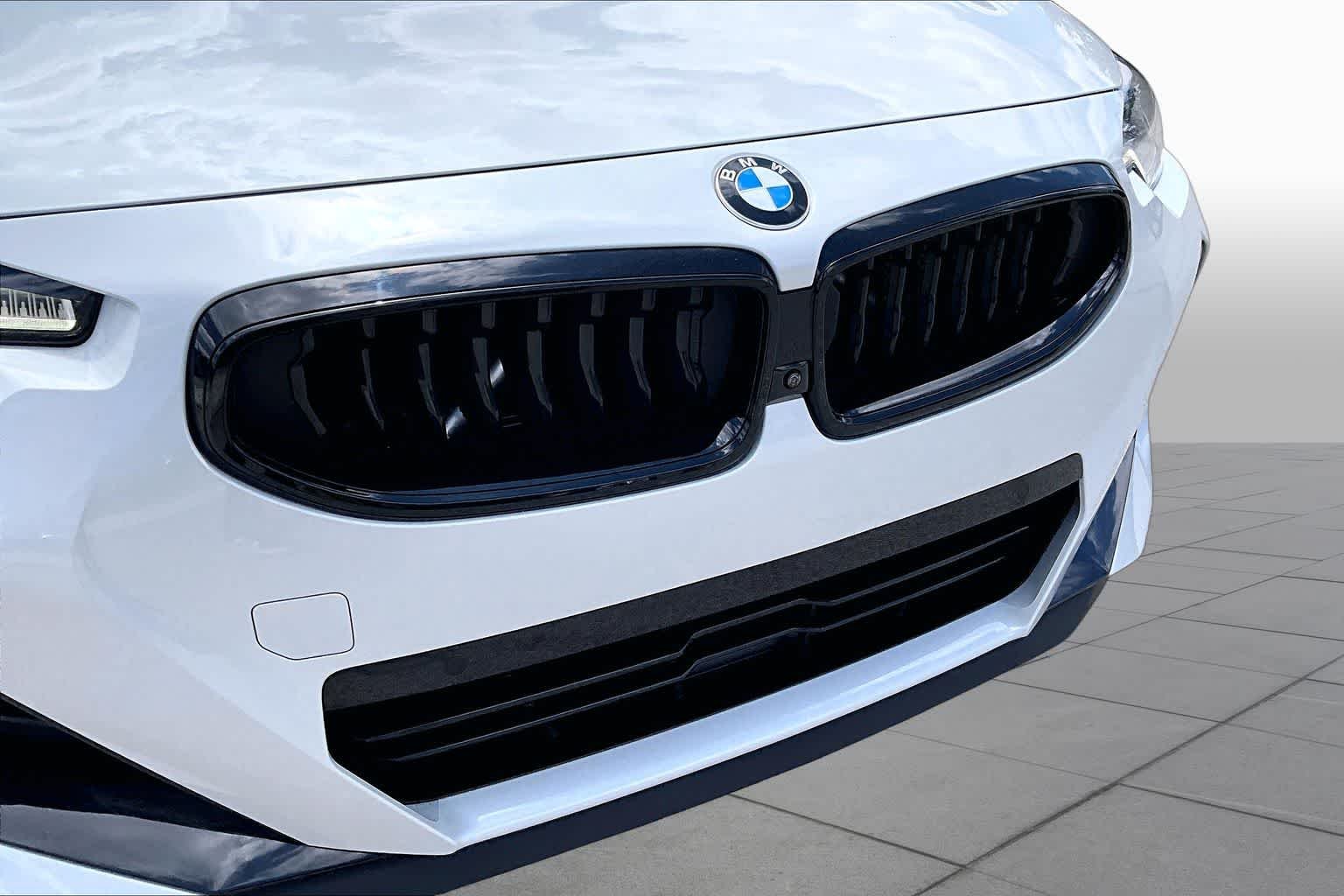 Used 2025 Mineral White Metallic BMW 230i image 28