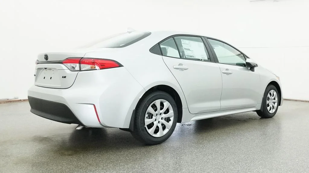 New 2026 Classic Silver Metallic Toyota LE image 17