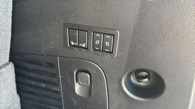 Used 2020 Gray Chevrolet Premier image 35