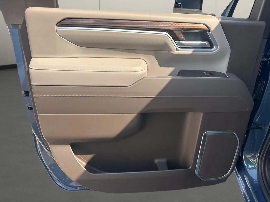 New 2026 Lakeshore Blue Metallic Chevrolet LT image 18
