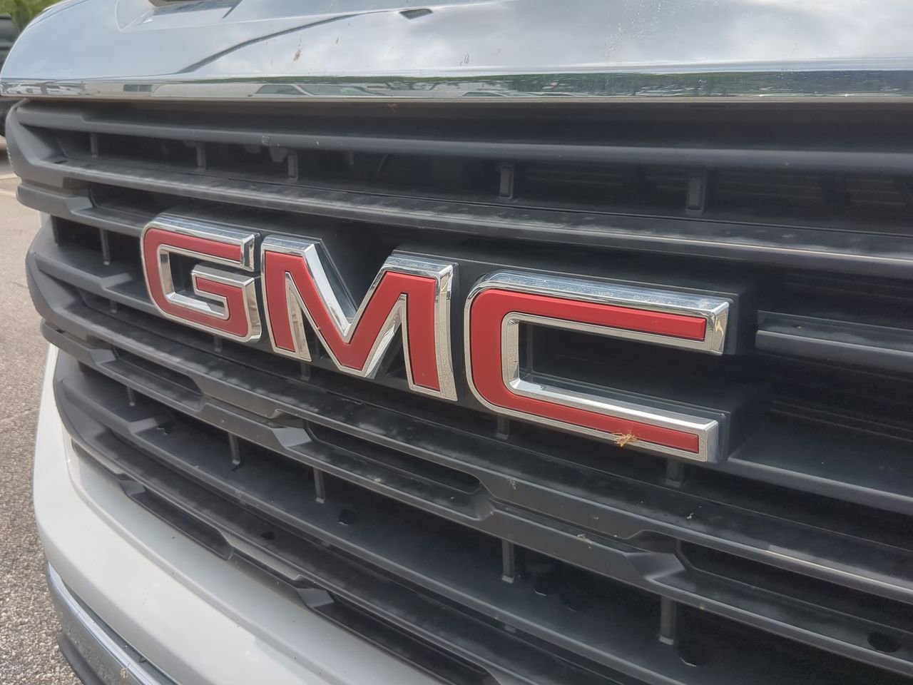 2025 GMC Sierra 1500 Pro - Photo 28