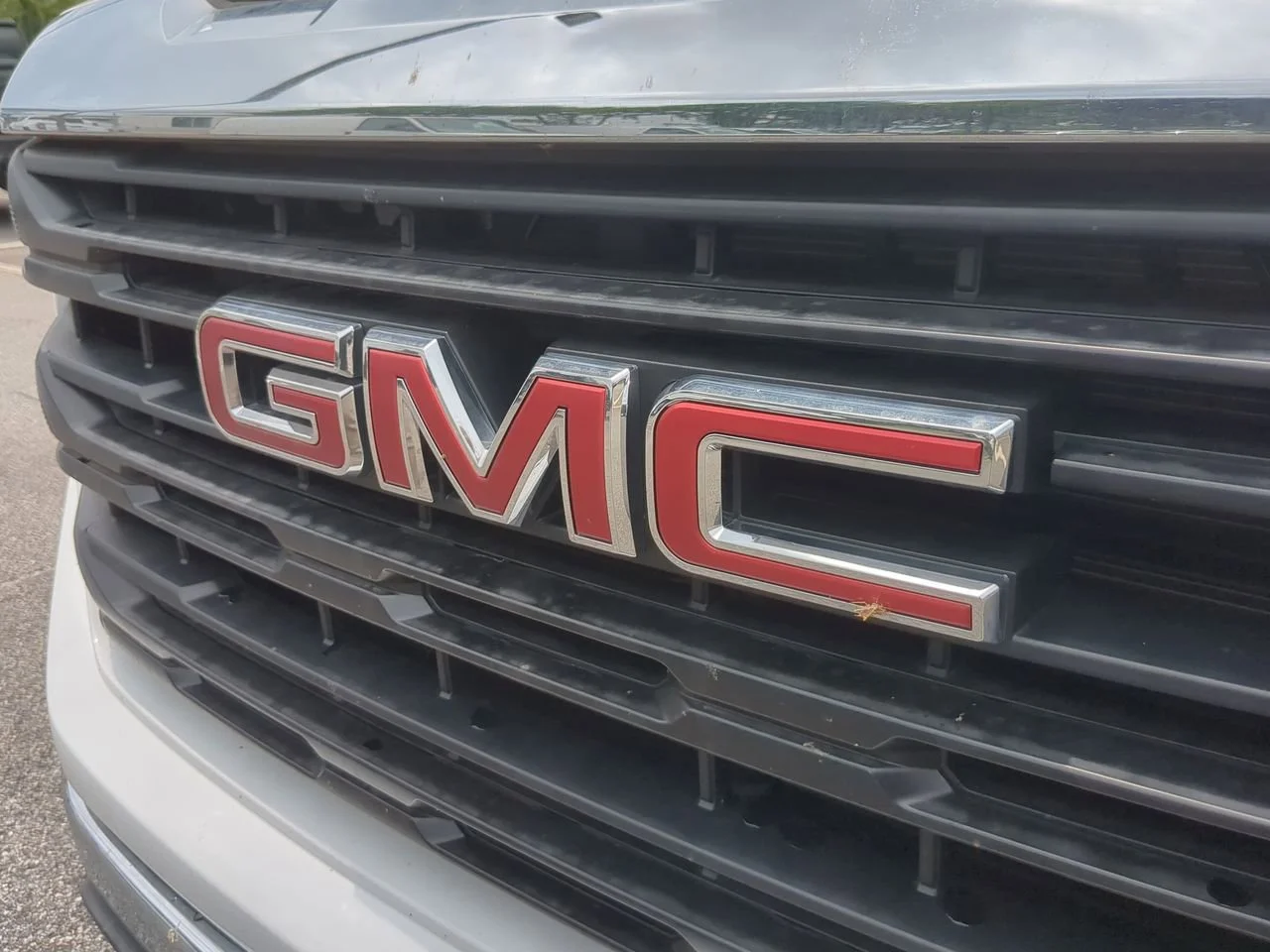 2025 GMC Sierra 1500 Pro - Photo 28
