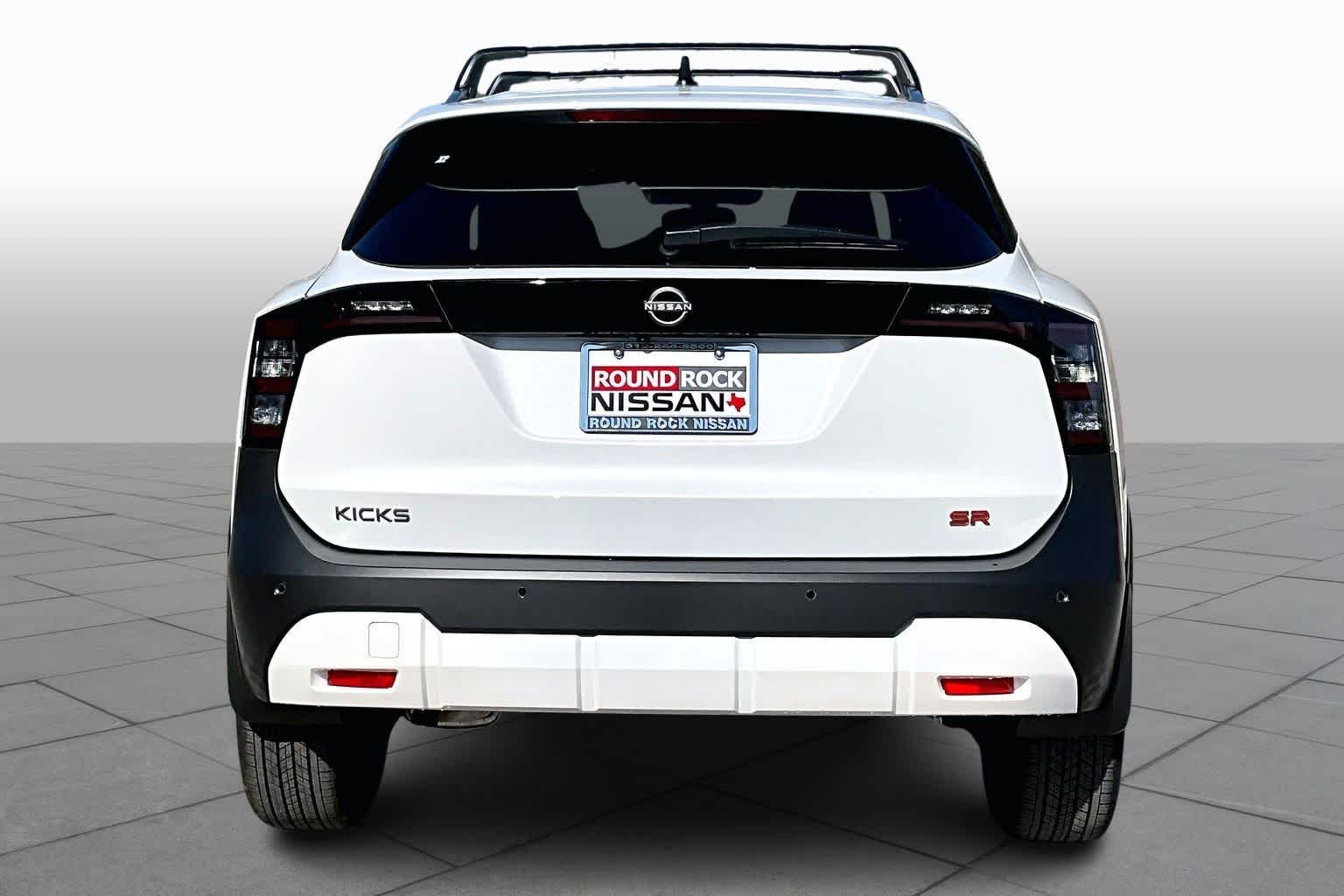 New 2026 Aspen White TriCoat Nissan SR image 4
