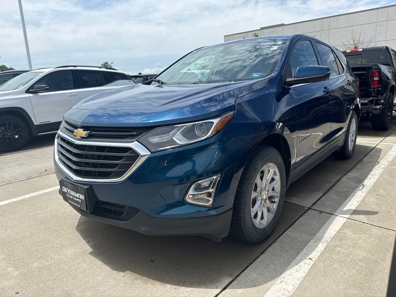 Used 2019 Blue Chevrolet LT image 2