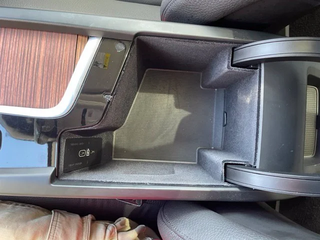 Used 2024 Gray Volvo B5 Plus Dark Theme image 37