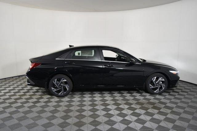 New 2026 Black Hyundai Limited image 54