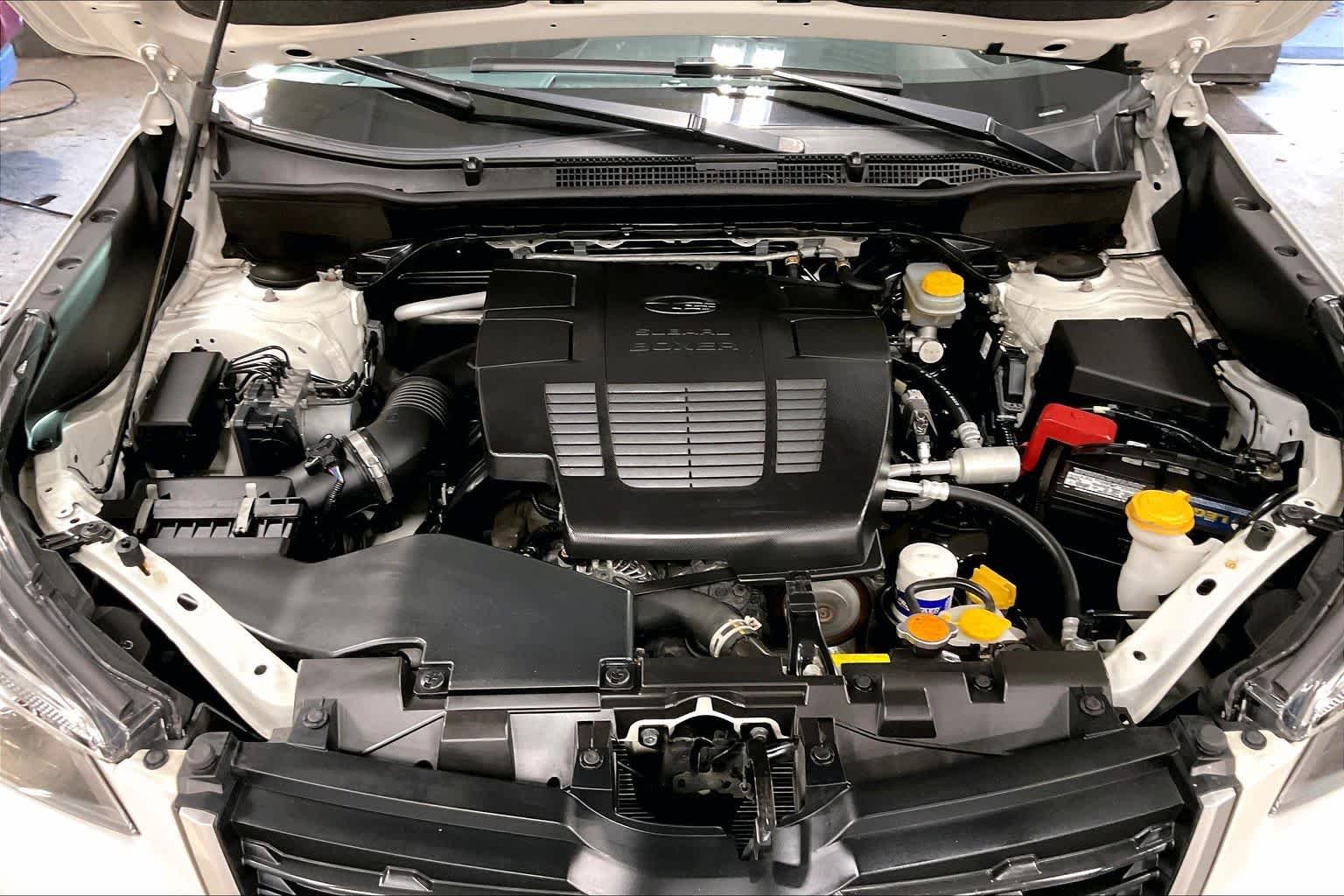 Used 2019 Crystal White Pearl Subaru Premium image 32