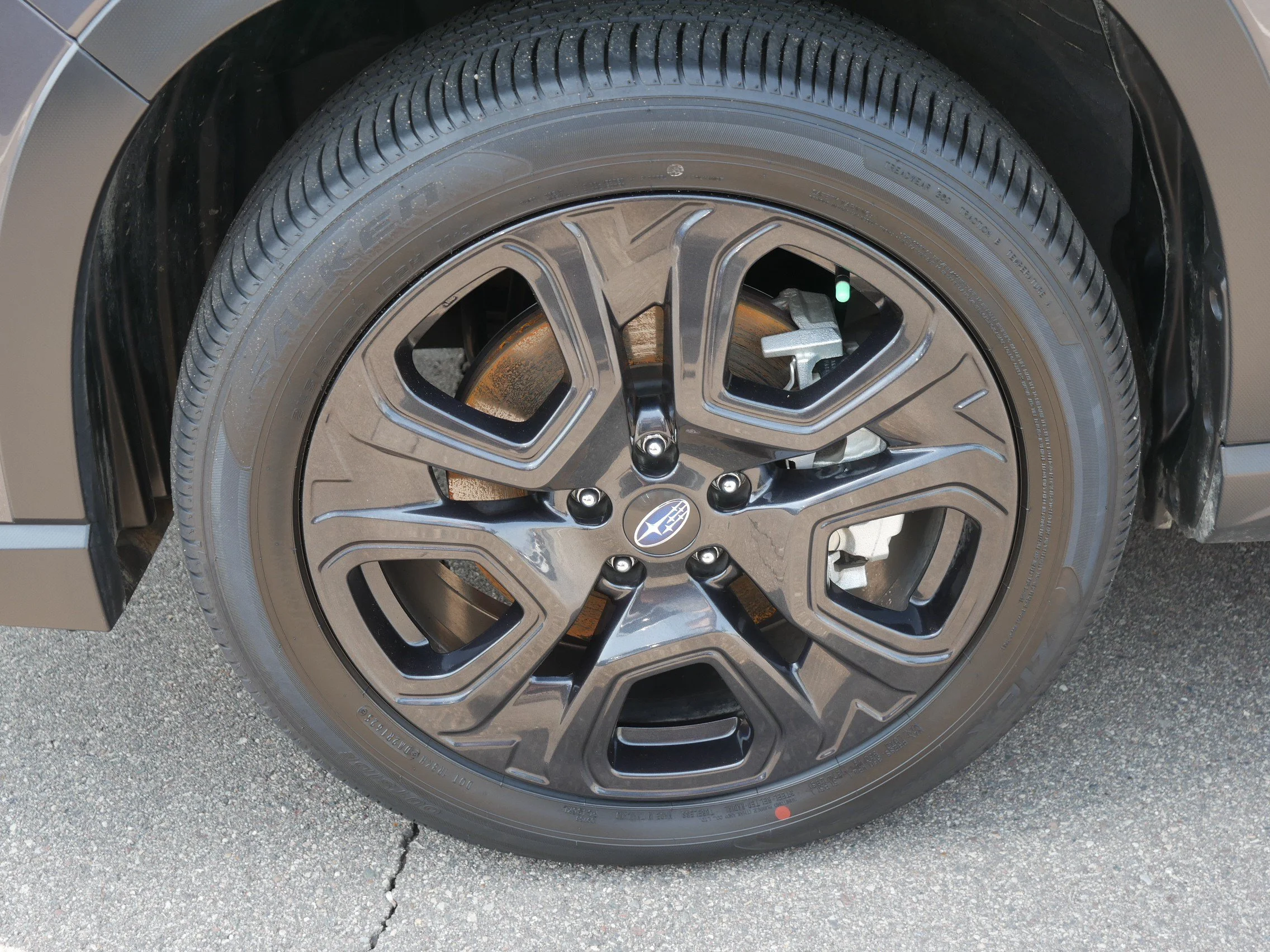 Used 2025 Magnetite Gray Metallic Subaru Onyx Edition Touring image 15