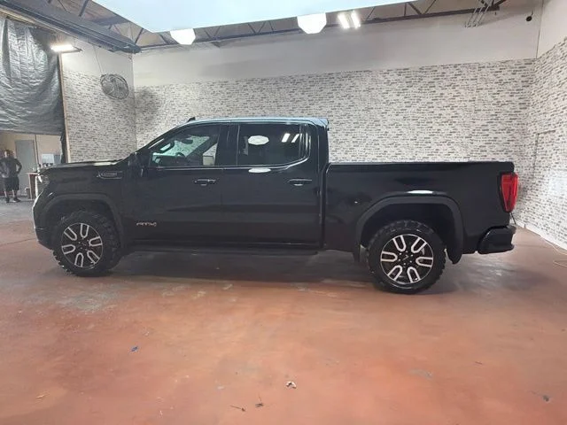Used 2022 Black GMC AT4 image 4