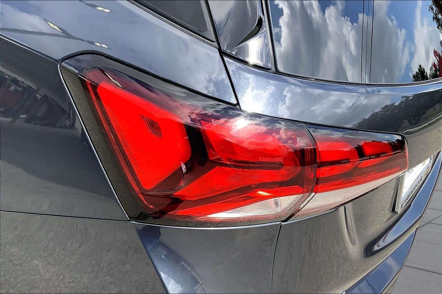Used 2022 Iron Gray Metallic Chevrolet LT image 29