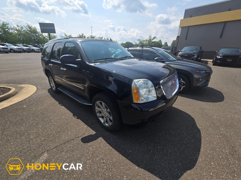 Used 2013 Black GMC Denali image 1