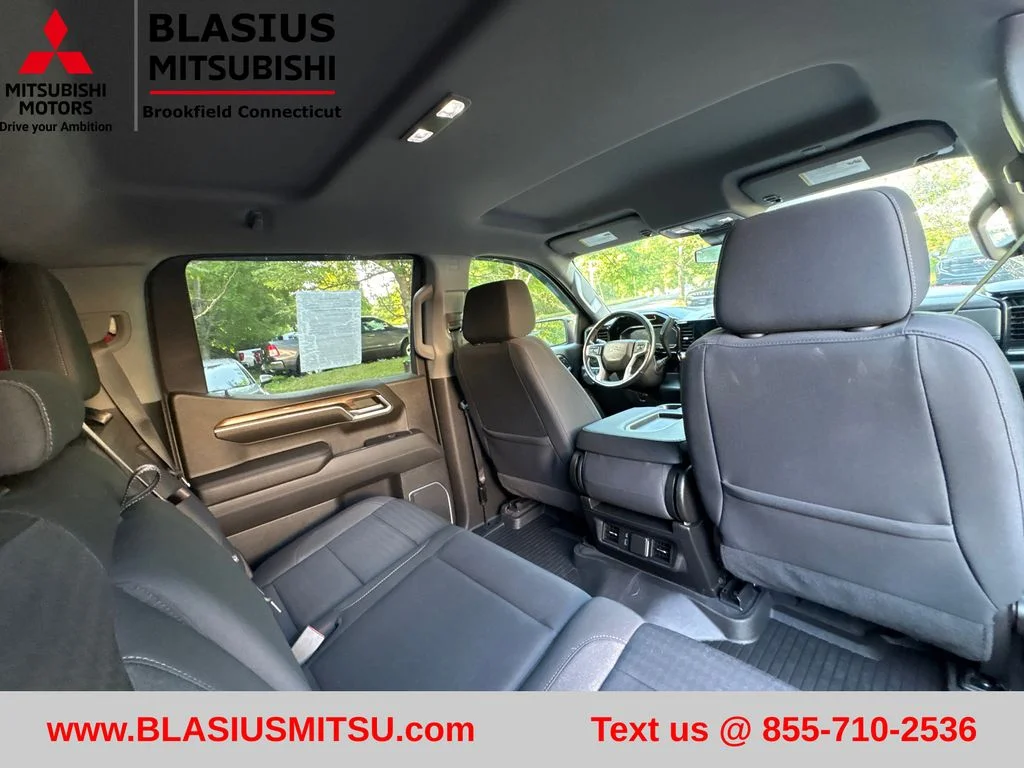 Used 2022 Red Chevrolet LT Trail Boss image 44