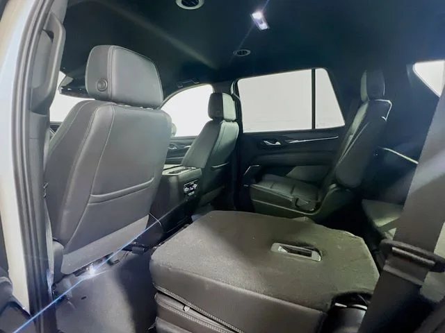 2023 GMC Yukon Denali - Photo 20
