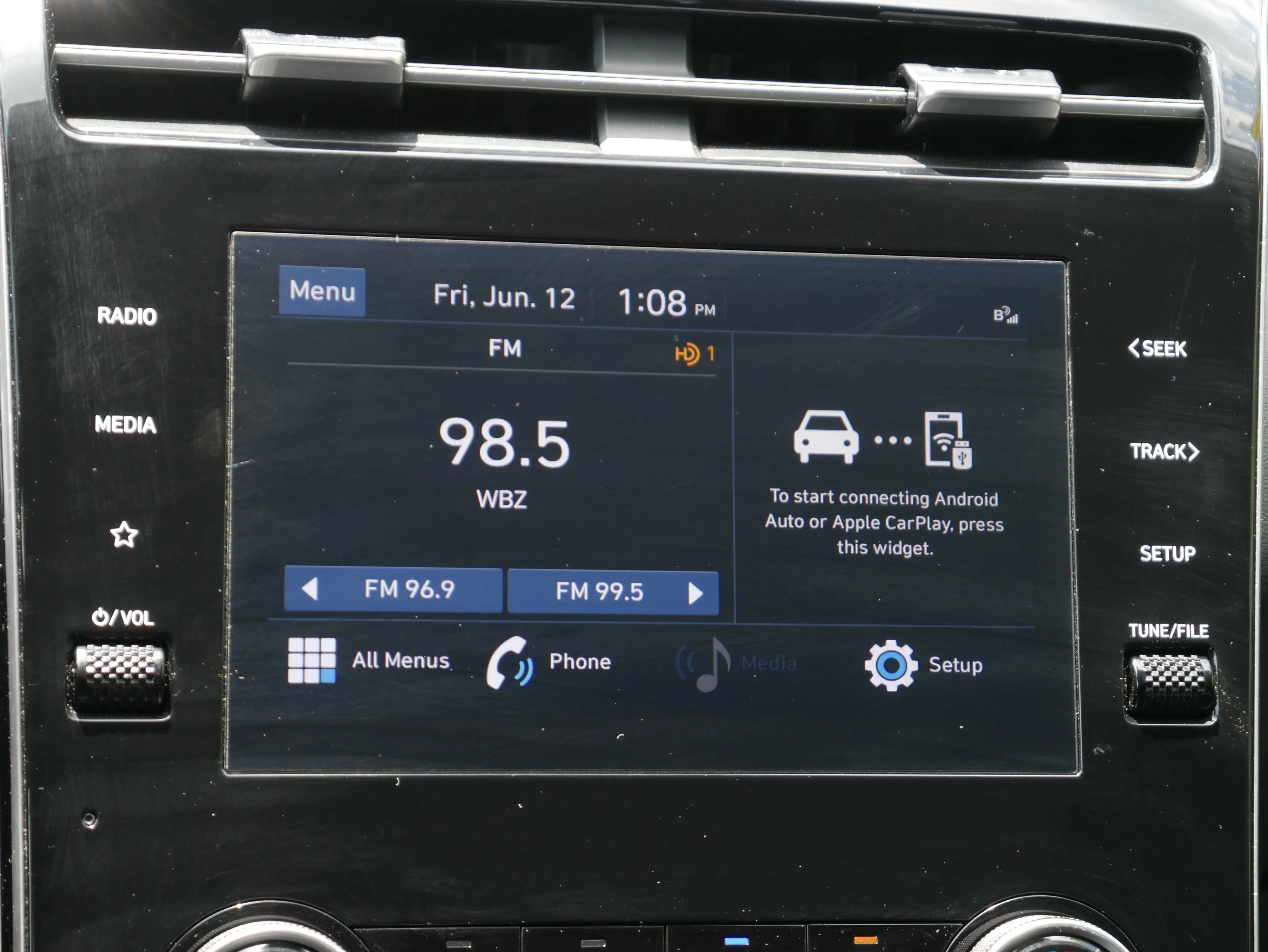 Used 2023 Serenity White Pearl Hyundai SEL image 17