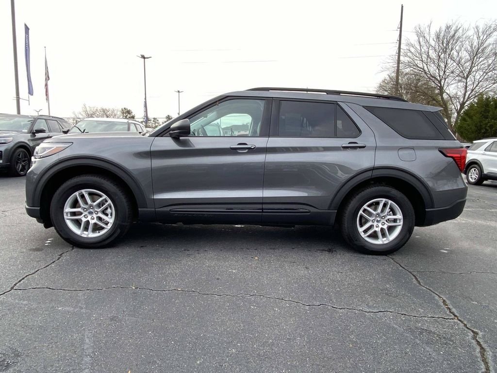New 2026 Carbonized Gray Metallic Ford Active image 6
