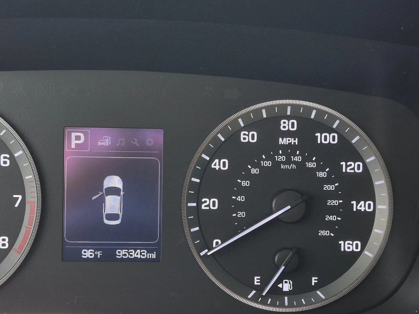 Used 2017 Shale Gray Metallic Hyundai Sport image 4