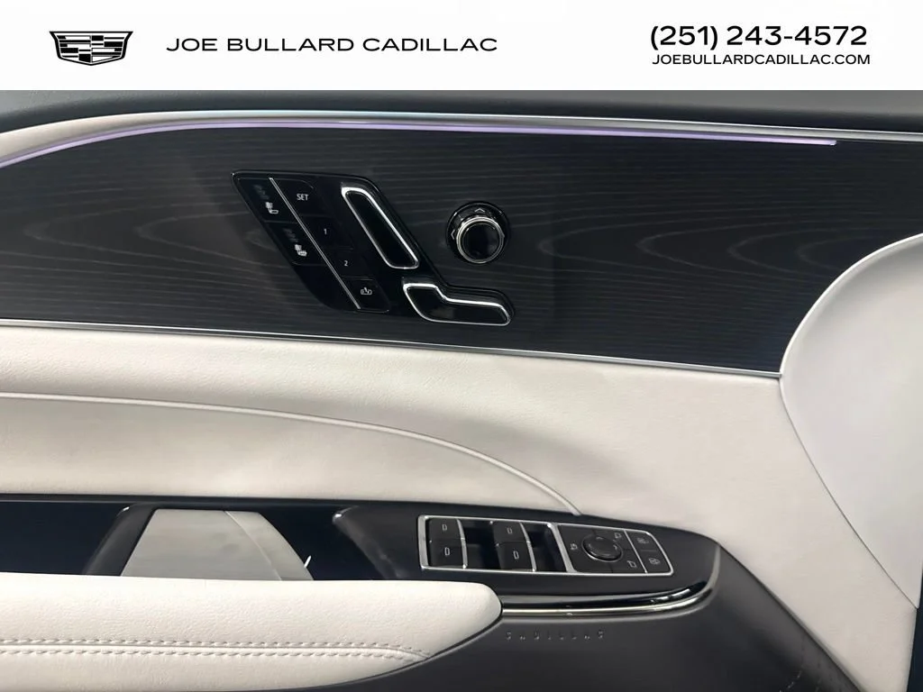 2026 Cadillac LYRIQ Luxury - Photo 8
