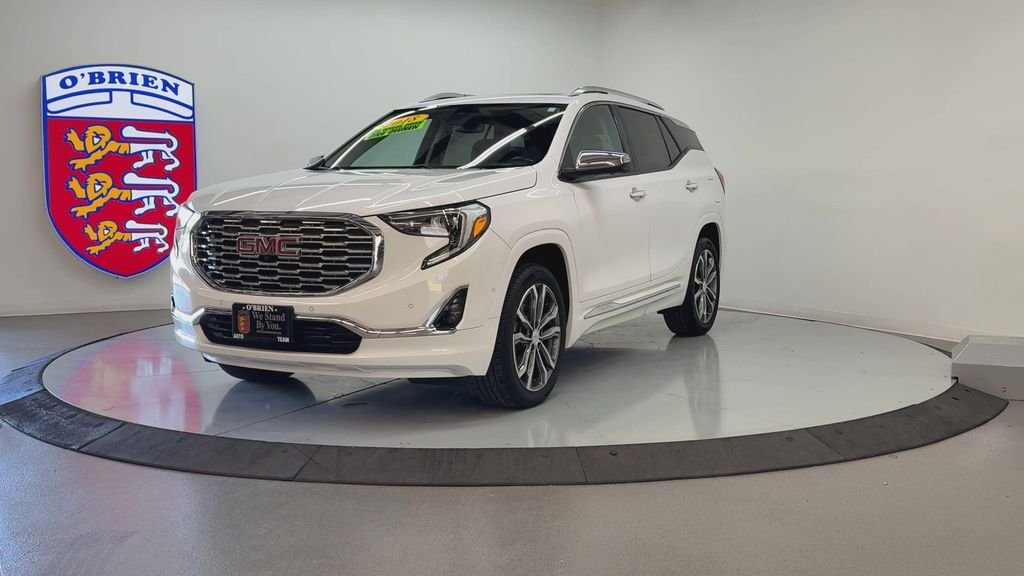 Used 2018 Summit White GMC Denali image 9