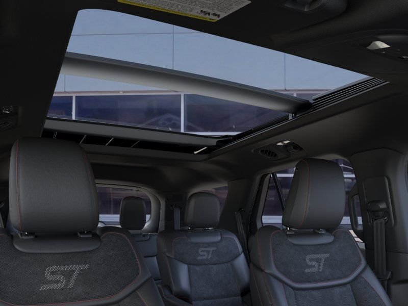 2026 Ford Explorer ST - Photo 22