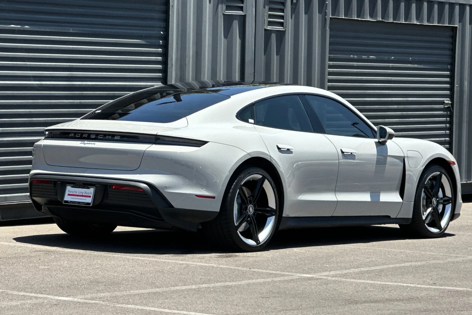 Certified Used 2023 Chalk Porsche RWD image 8