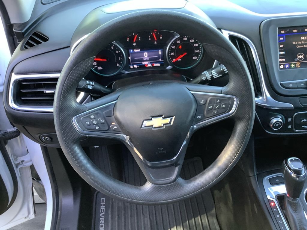 Used 2020 White Chevrolet LT image 5
