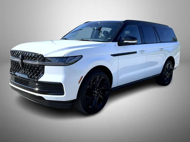 2027 Lincoln Navigator L Black Label