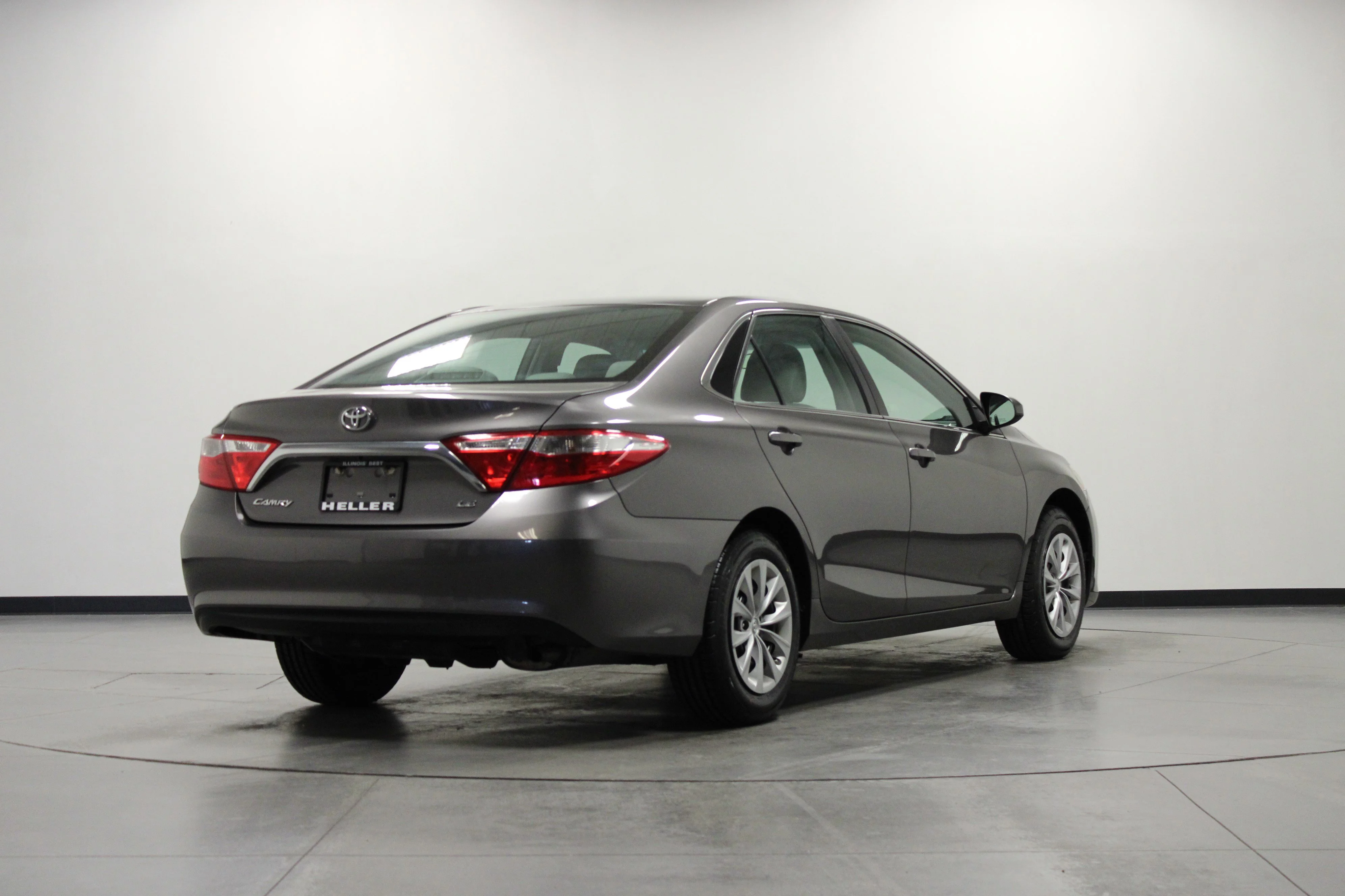 Used 2017 Predawn Gray Mica Toyota LE image 4
