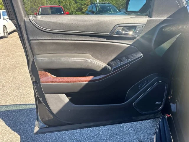 Used 2019 Black GMC SLT image 30
