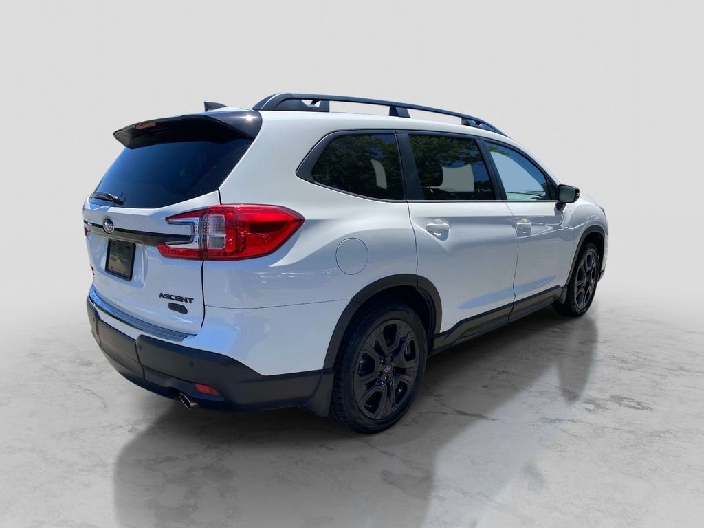 Used 2023 White Subaru Onyx Edition image 9