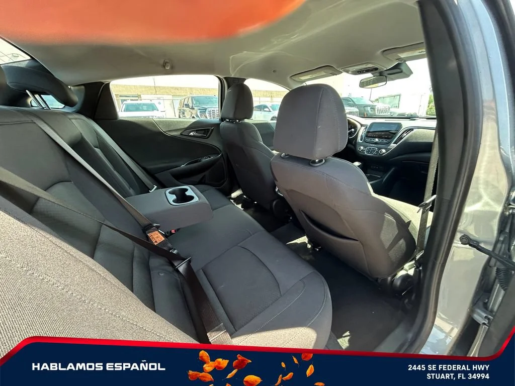 Used 2025 Sterling Gray Metallic Chevrolet 1LT image 18