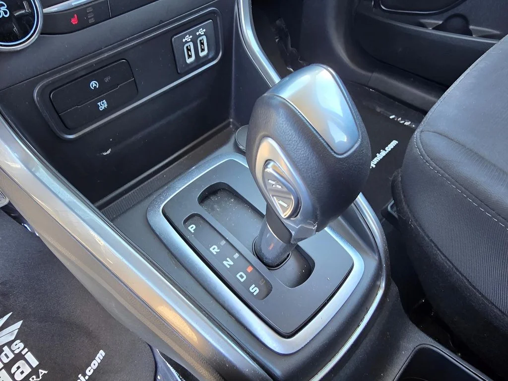 Used 2020 Smoke Metallic Ford SE image 23