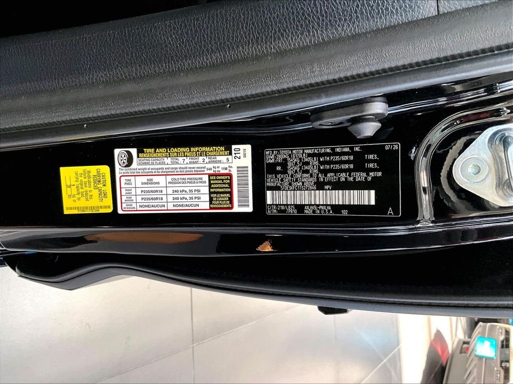New 2026 Midnight Black Metallic Toyota Platinum image 17