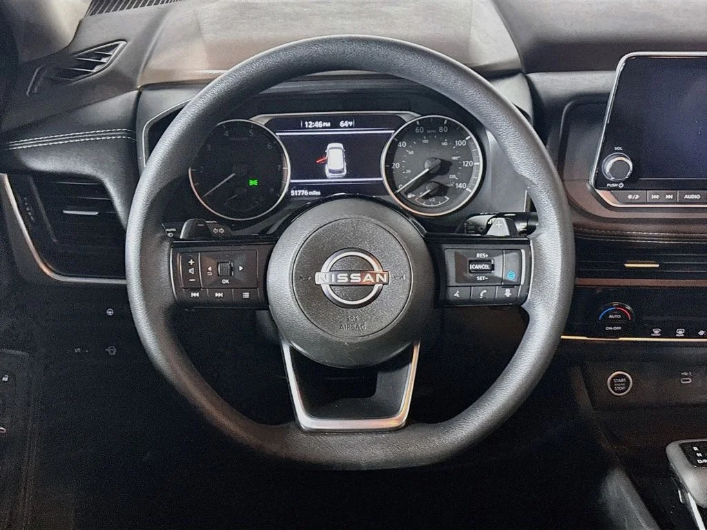 Used 2023 Gray Nissan SV image 13