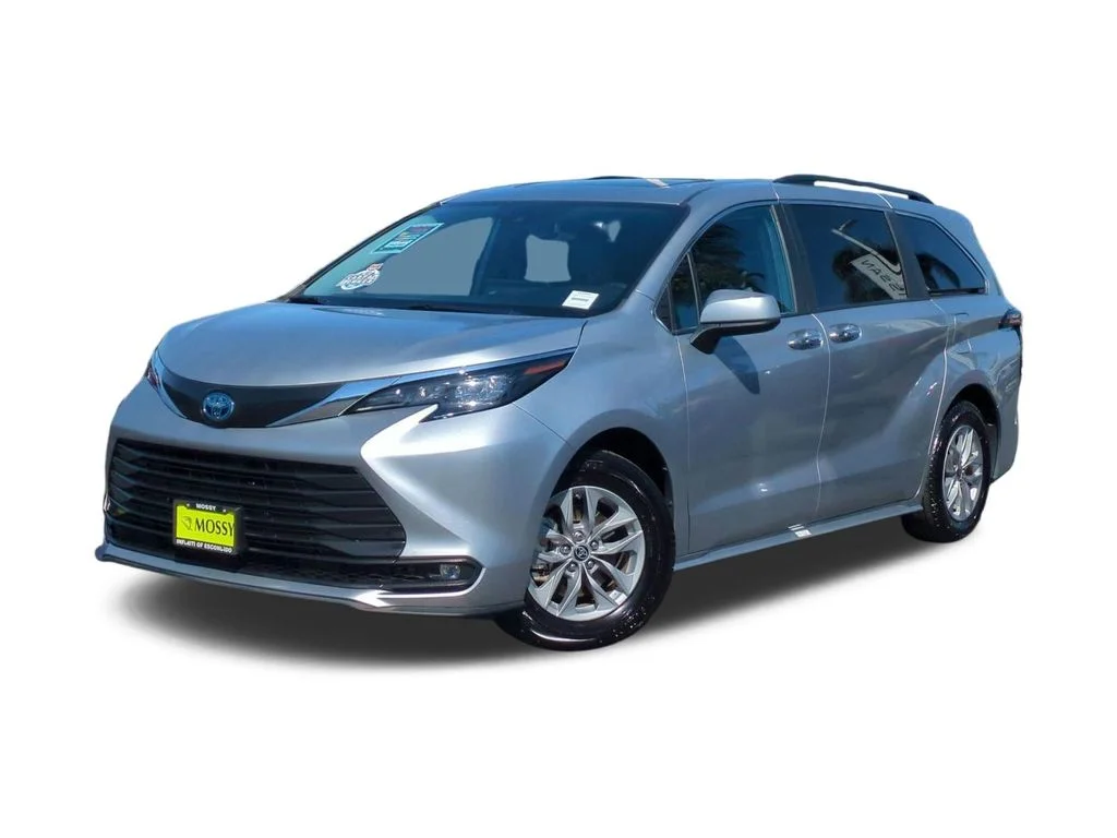 2025 Toyota Sienna