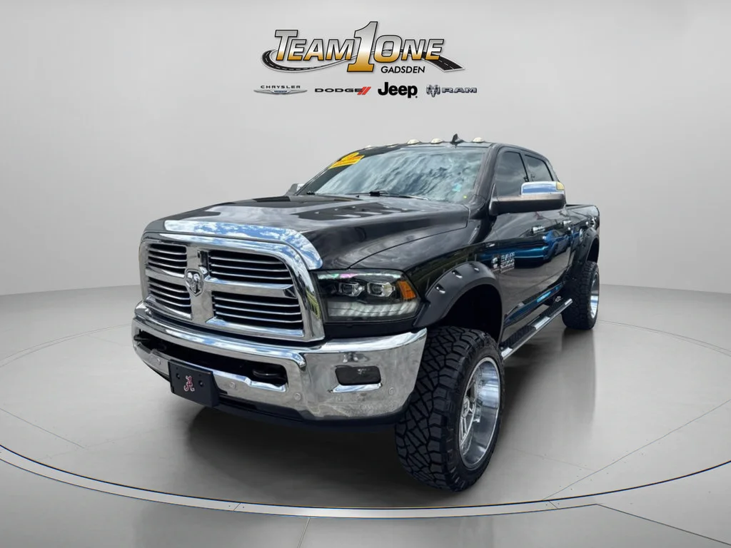 Used 2018 Brilliant Black Crystal Pearlcoat Ram Big Horn image 5