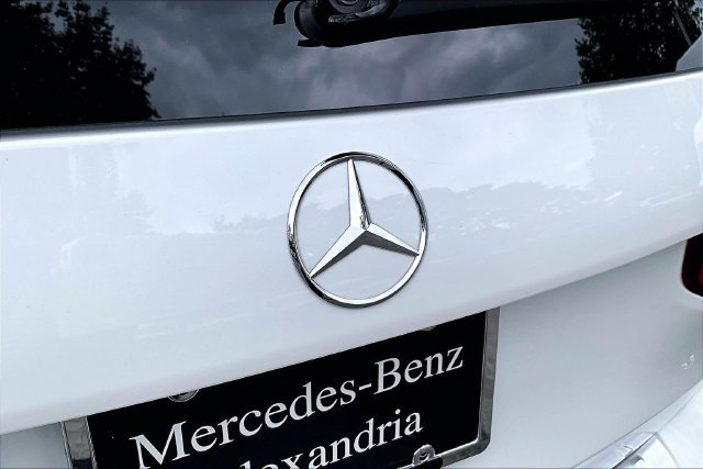 Used 2026 White Mercedes-Benz GLB 250 image 28
