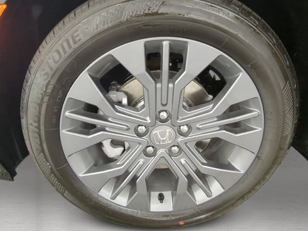 2026 Honda Odyssey Touring - Photo 9