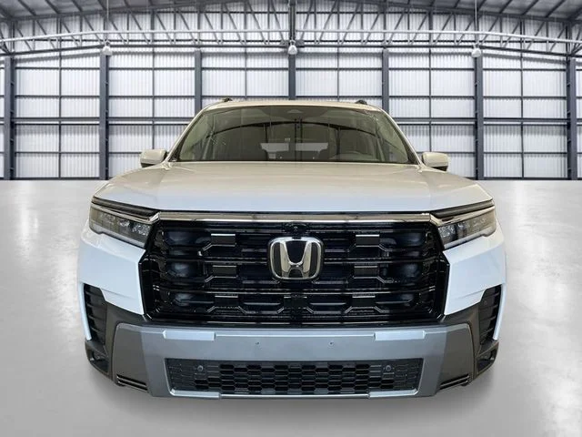New 2026 Platinum White Pearl Honda AWD Touring Blackout image 10
